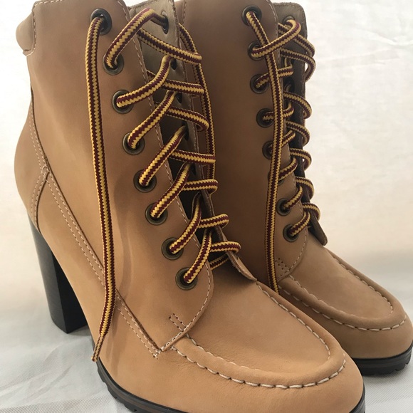 New Colin Stuart Hiking Boot Style Booties Sz 8 - Picture 1 of 8